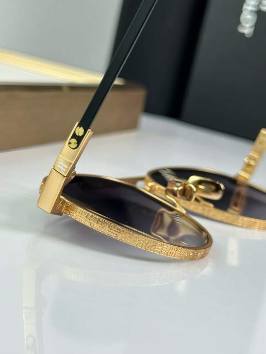 Picture of Hublot Sunglasses _SKUfw72111603fw